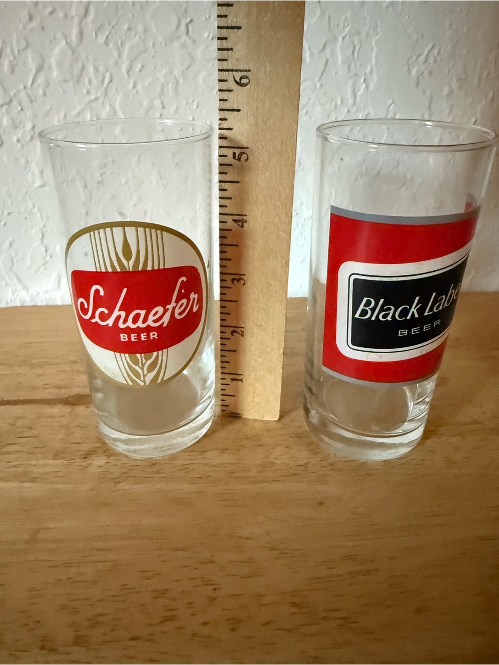 Schaefer Beer Red Logo Pint Glass - Clear Glassware